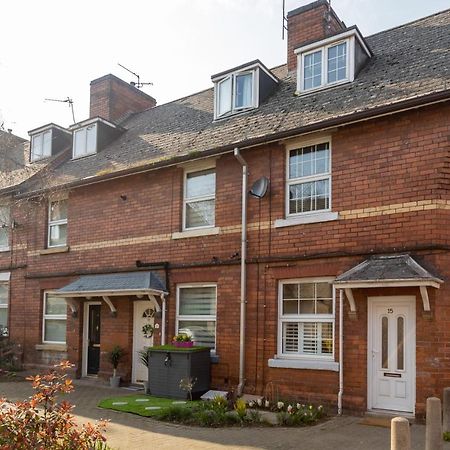 Hereford City - St Owens Terrace - Comfortable & Spacious Well Presented Three Storey House, Perfect For A Weekend Away & Exploring The City On Foot - Hosted By Rentmyhouse Zewnętrze zdjęcie