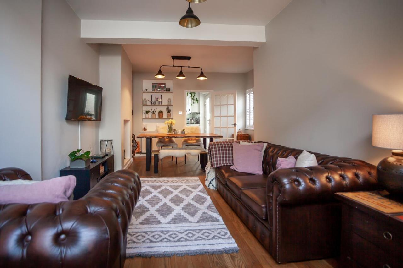 Hereford City - St Owens Terrace - Comfortable & Spacious Well Presented Three Storey House, Perfect For A Weekend Away & Exploring The City On Foot - Hosted By Rentmyhouse Zewnętrze zdjęcie
