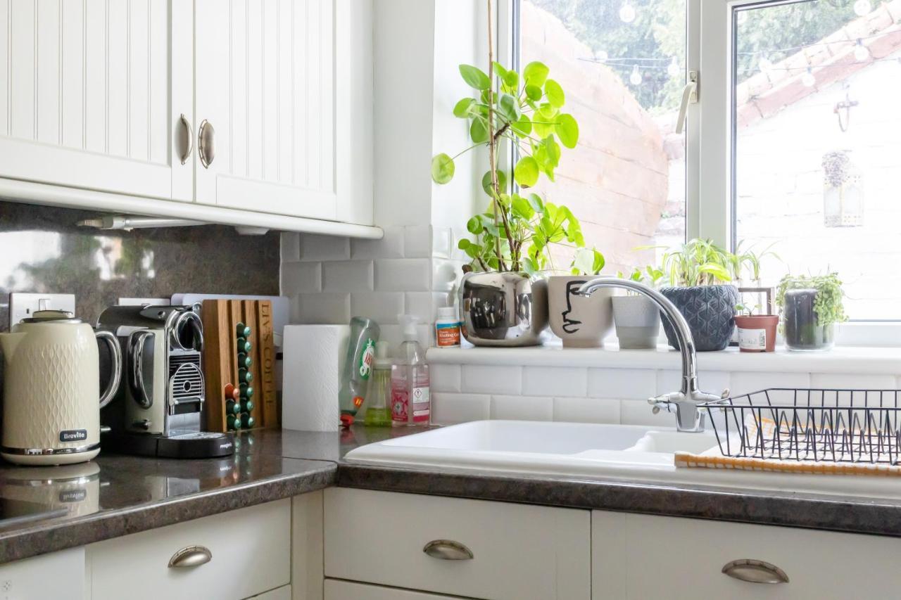 Hereford City - St Owens Terrace - Comfortable & Spacious Well Presented Three Storey House, Perfect For A Weekend Away & Exploring The City On Foot - Hosted By Rentmyhouse Zewnętrze zdjęcie