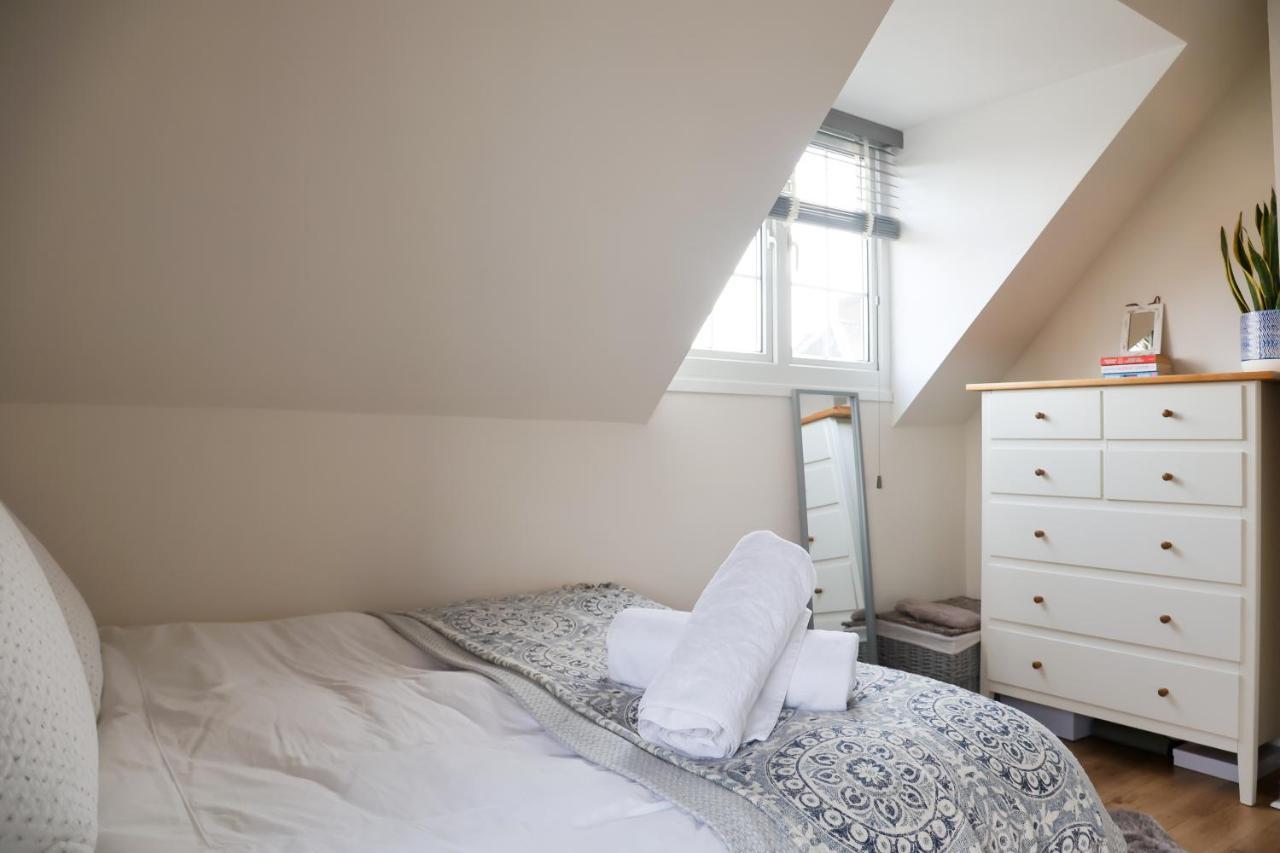 Hereford City - St Owens Terrace - Comfortable & Spacious Well Presented Three Storey House, Perfect For A Weekend Away & Exploring The City On Foot - Hosted By Rentmyhouse Zewnętrze zdjęcie