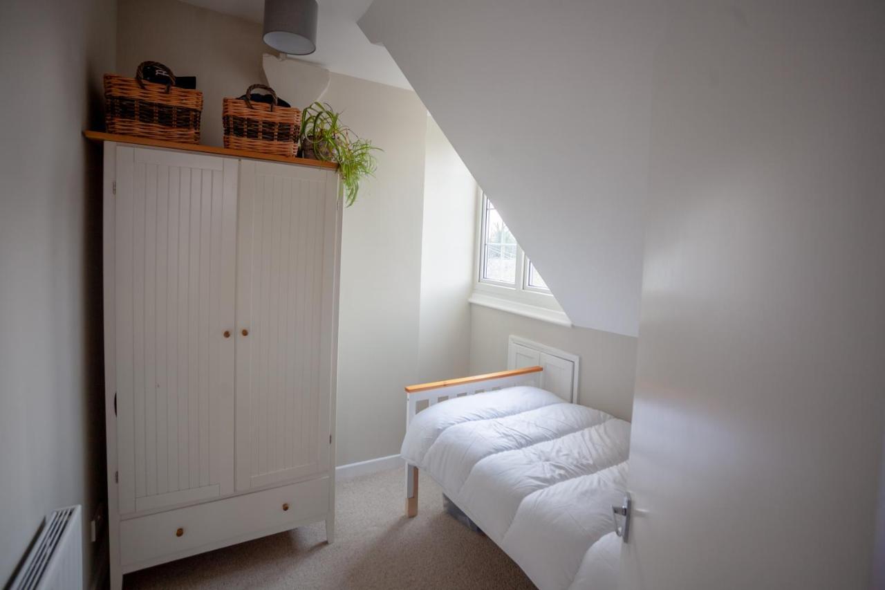 Hereford City - St Owens Terrace - Comfortable & Spacious Well Presented Three Storey House, Perfect For A Weekend Away & Exploring The City On Foot - Hosted By Rentmyhouse Zewnętrze zdjęcie